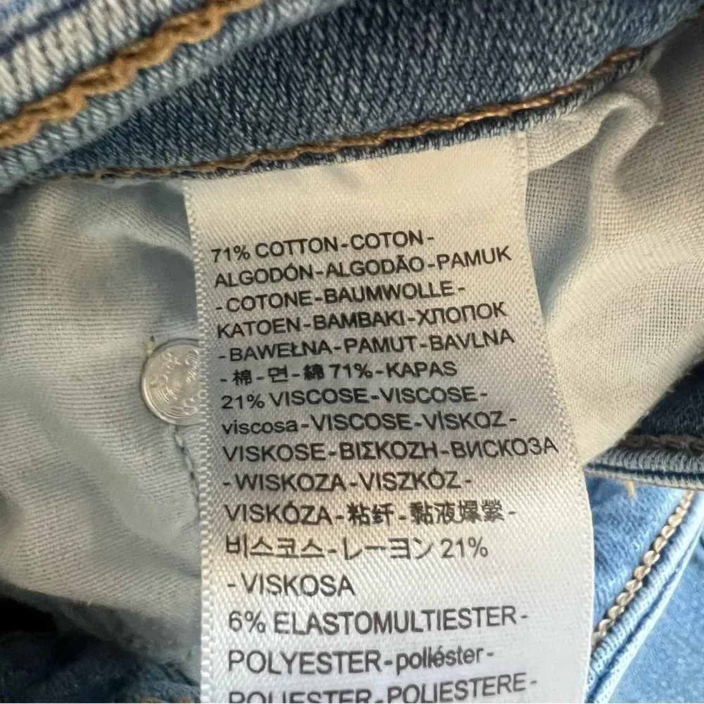 Levis classic light